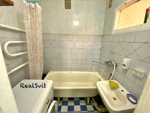 квартира за адресою Феодосійська вул., 4