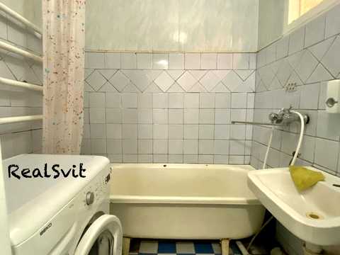 квартира за адресою Феодосійська вул., 4