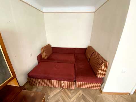 квартира за адресою Феодосійська вул., 4