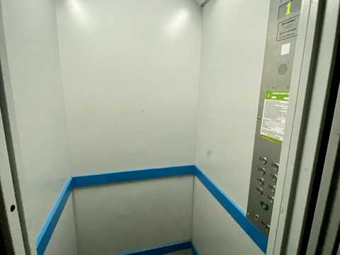квартира за адресою Феодосійська вул., 4