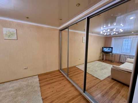 квартира по адресу Героев Крут ул. (Фурманова), 3