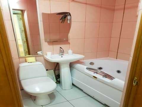 квартира по адресу Героев Крут ул. (Фурманова), 3