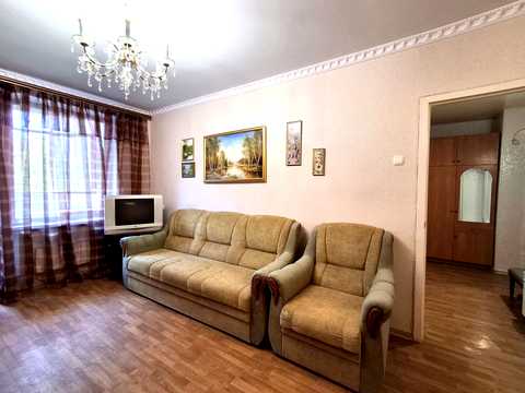 квартира по адресу Гвардейцев-Широнинцев ул., 81