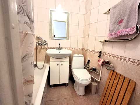 квартира по адресу Гвардейцев-Широнинцев ул., 81