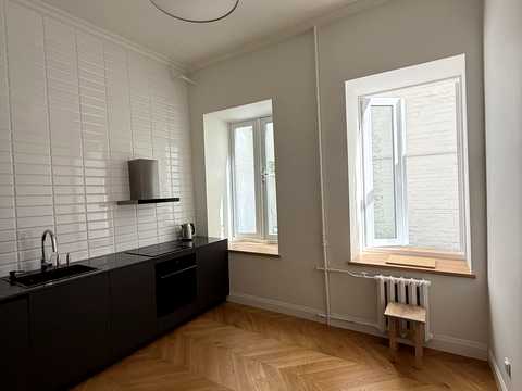 квартира за адресою Ярославська вул., 10