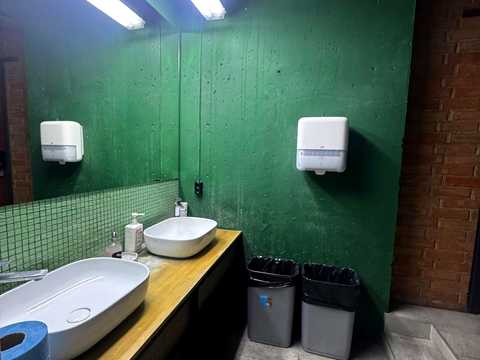 комерційна за адресою Глибочицька вул., 45