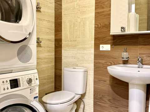квартира за адресою Анни Ахматової вул., 34