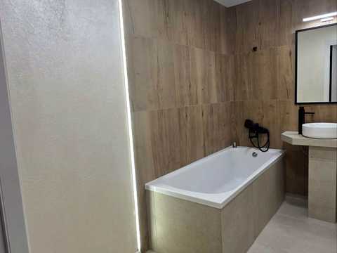 квартира за адресою Андрія Сахарова вул., 8