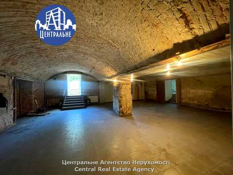 коммерческая по адресу Вокзальна ул. (Гагаріна), 15