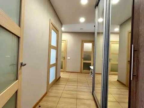 квартира за адресою Набережна Перемоги вул., 62