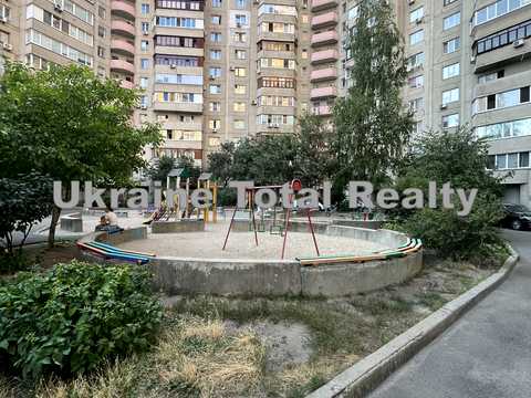 квартира за адресою Оноре де Бальзака вул., 6