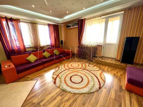 квартира по адресу Анны Ахматовой ул., 13