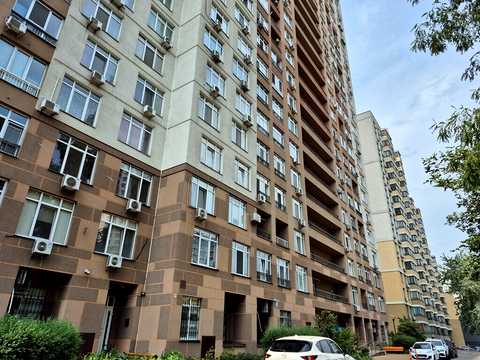 квартира за адресою Ованеса Туманяна вул., 3
