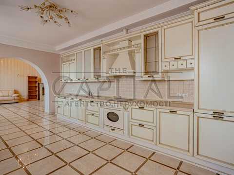 будинок за адресою березнева, 20