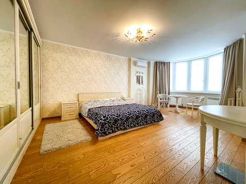 квартира за адресою Срібнокільська вул., 22