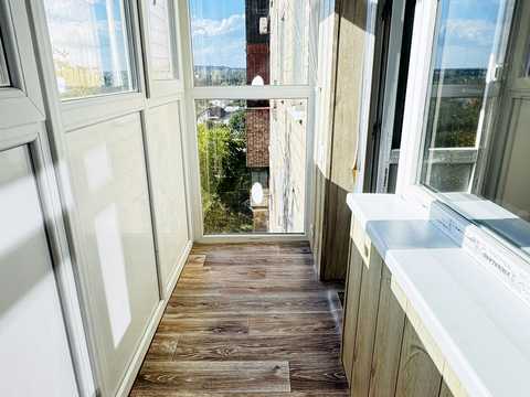 квартира за адресою Десантна вул., 11