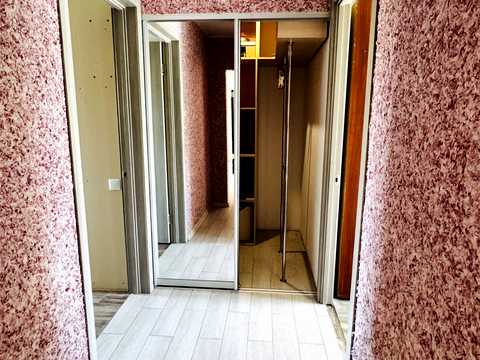 квартира за адресою Десантна вул., 11