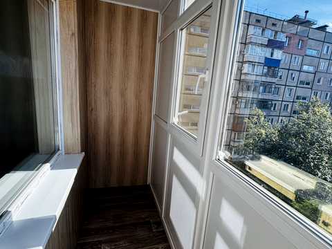 квартира за адресою Десантна вул., 11