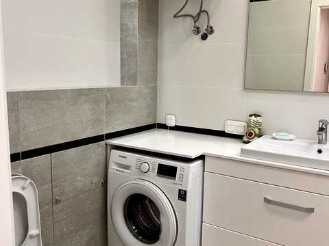 квартира за адресою Харків, Дмитра Антоненка вул. (Мінська), 49 к1