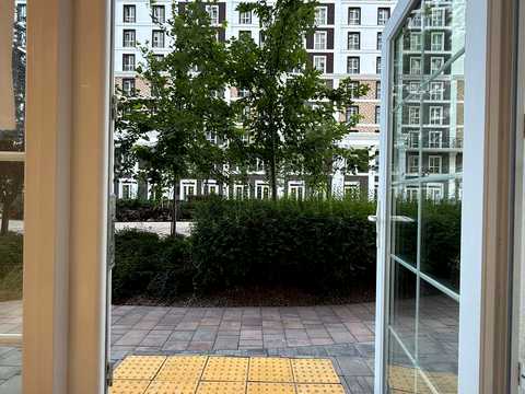 коммерческая по адресу Михаила Максимовича ул. (Онуфрія Трутенка), 24-Г