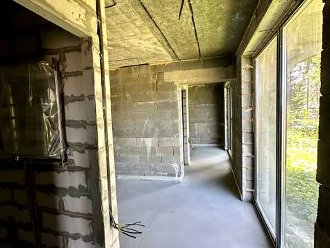 будинок за адресою с. Поляниця, урочище Прелуки вул., 629