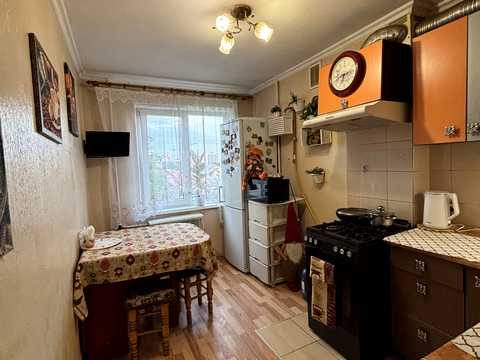 квартира за адресою Богдана Хмельницького вул., 84-1