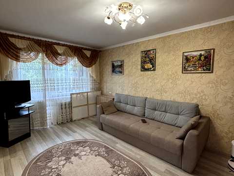 квартира за адресою Богдана Хмельницького вул., 84-1