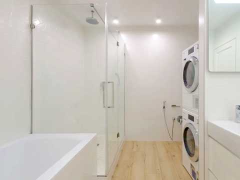 квартира за адресою Київ, Регенераторна вул., 4 к11
