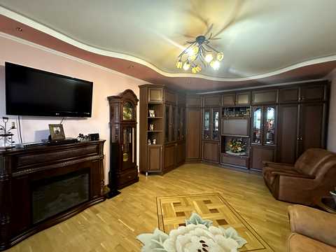 квартира за адресою Плугова вул., 4-А