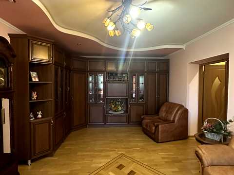 квартира за адресою Плугова вул., 4-А