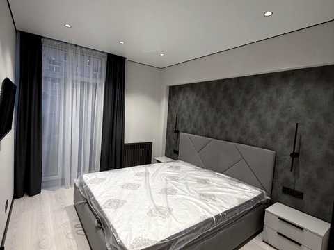 квартира за адресою Київ, Регенераторна вул., 4 к8