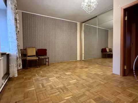 будинок за адресою Олександра Чернікова вул. (Красночечелівська), 35