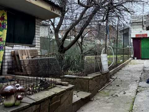 будинок за адресою Олександра Чернікова вул. (Красночечелівська), 35