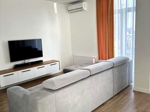 квартира за адресою Регенераторна вул., 4к2