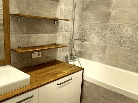 квартира за адресою Регенераторна вул., 4к2