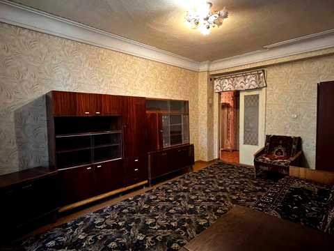 квартира за адресою Соборності вул. (Косіора), 16