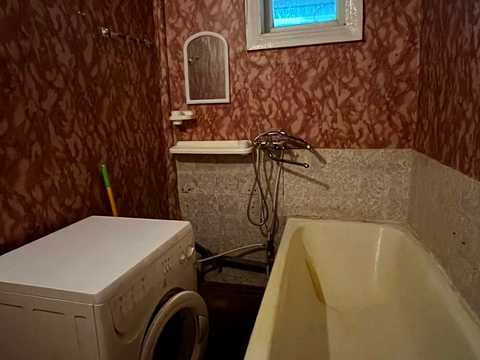 квартира за адресою Соборності вул. (Косіора), 16