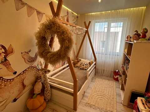 дом по адресу Кулика і Гудачека ул. (Макарова)