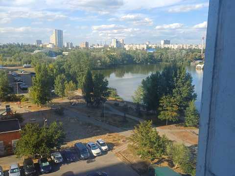 квартира за адресою Драгоманова вул., 1-К