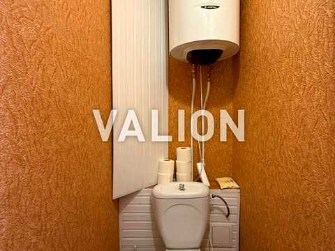 1874531049437797