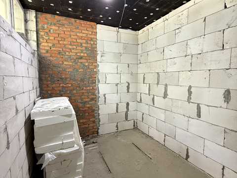 комерційна за адресою Тадея Рильського бульв., 1