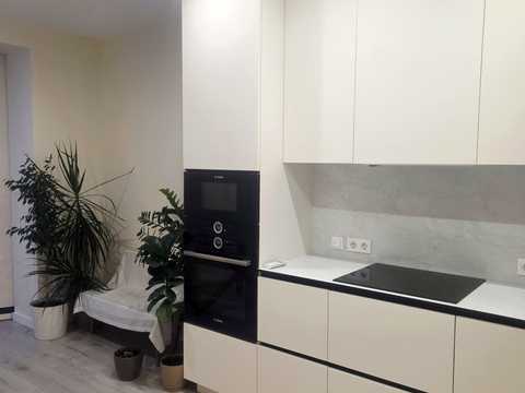 квартира за адресою Сімейна вул., 2