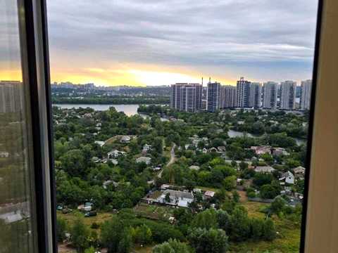 квартира за адресою Дніпровська набережна вул., 16-Д