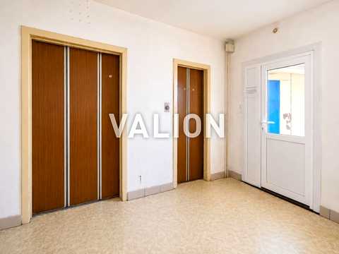 квартира за адресою Володимира Висоцького бульв., 4