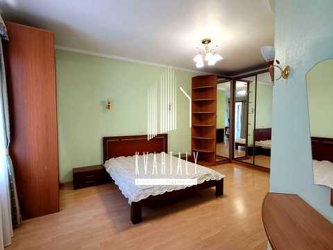 квартира за адресою Велика Васильківська вул. (Червоноармійська), 47