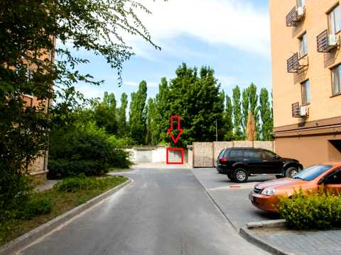 паркомісце за адресою Дніпро, Незалежності вул. (Титова), 26