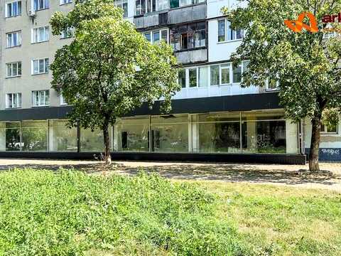 коммерческая по адресу Карпатська ул., 12