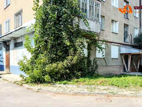 коммерческая по адресу Карпатська ул., 12