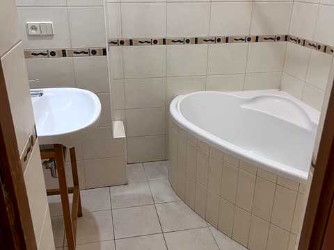 квартира за адресою Басейна вул., 5-А