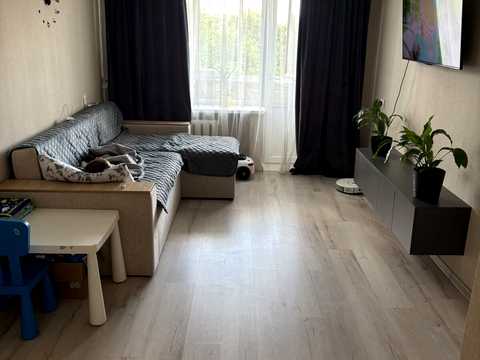 квартира за адресою Кооперативна вул., 3